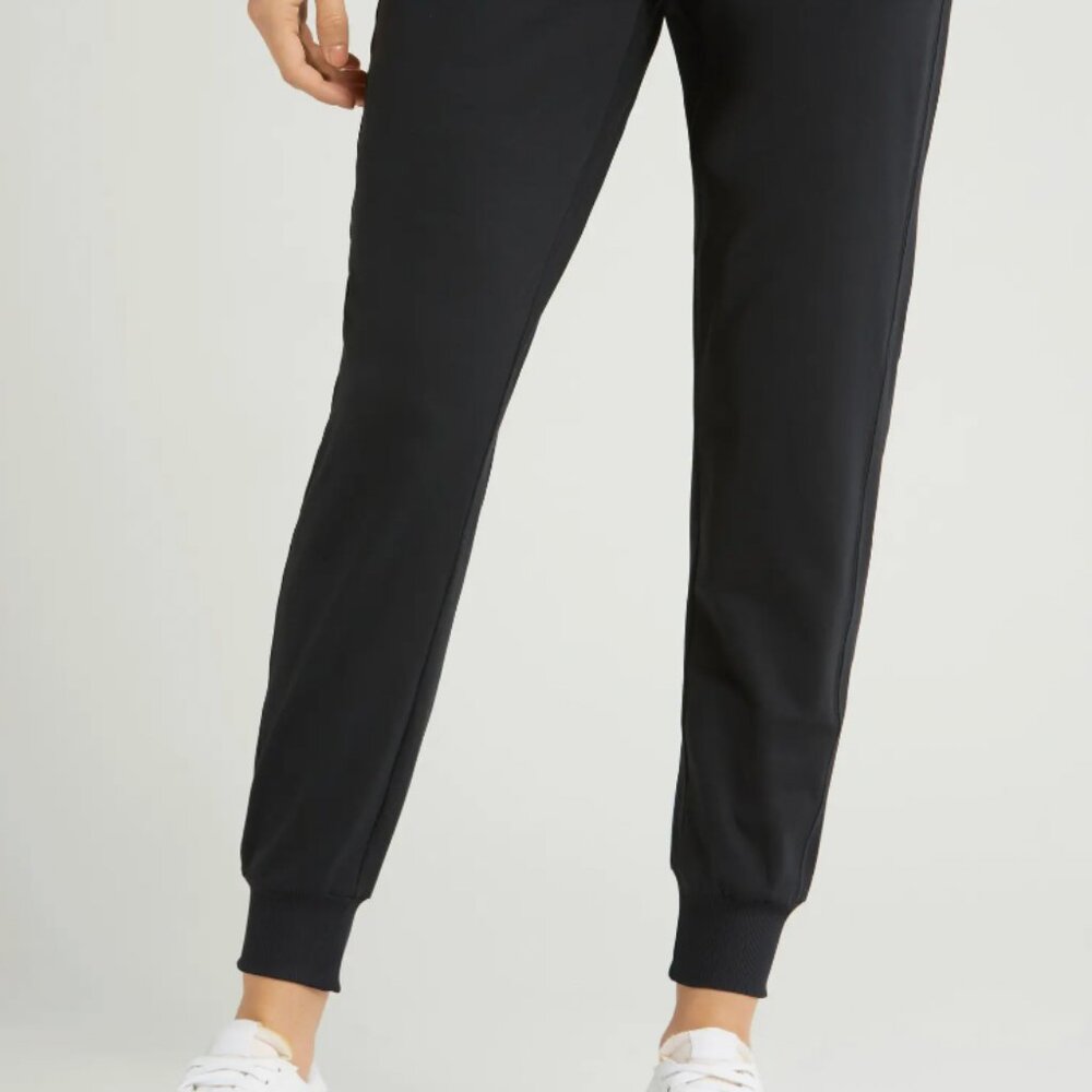 NWT Zella Pocket Joggers (black), Small